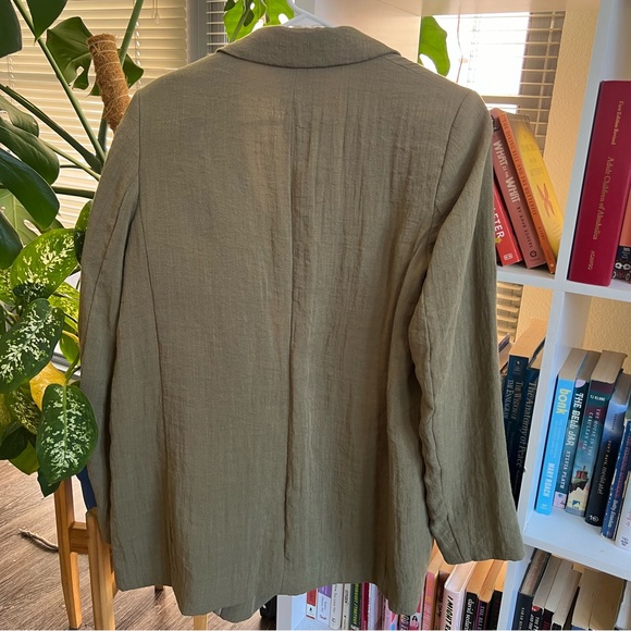 Sage green H&M oversized blazer - Picture 5 of 6